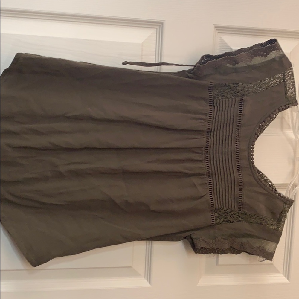 Short Lacey shirt